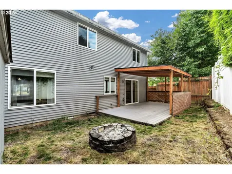 3715 NE 98th Street Vancouver WA 98665