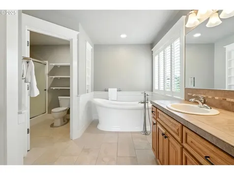 315 W Edgewood Drive Newberg OR 97132