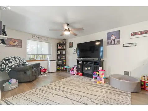 470 Autumn Avenue Eugene OR 97404