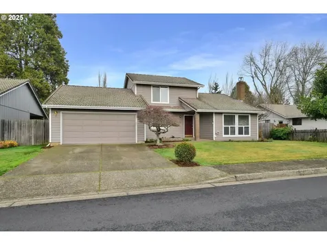 1496 Luella Street Eugene OR 97401
