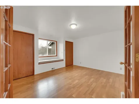 1496 Luella Street Eugene OR 97401