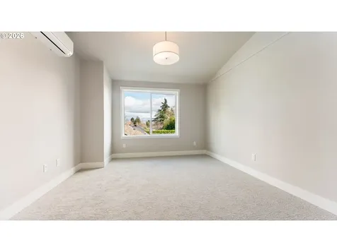 9408 N Saint Louis Avenue Portland OR 97203
