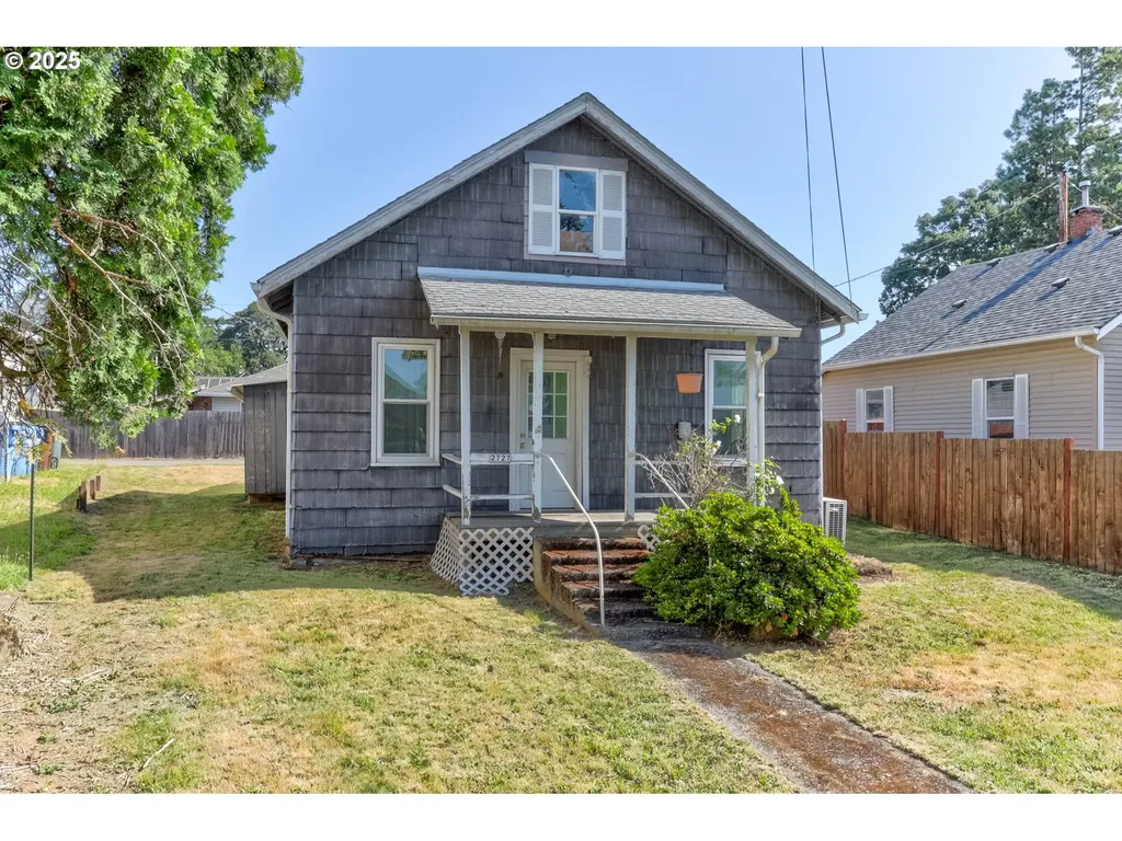 2727 E Street Washougal WA 98671