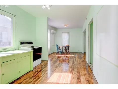 2727 E Street Washougal WA 98671