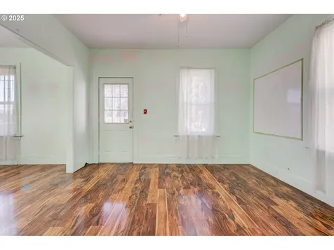 2727 E Street Washougal WA 98671