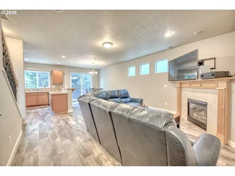 3518 SE Pinewood Avenue Hillsboro OR 97123