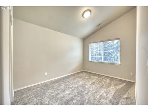 3518 SE Pinewood Avenue Hillsboro OR 97123