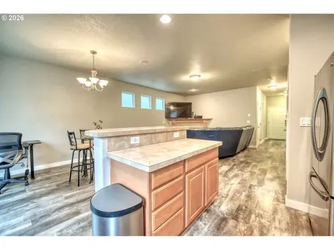 3518 SE Pinewood Avenue Hillsboro OR 97123