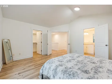 11819 SW 60th Avenue Portland OR 97219