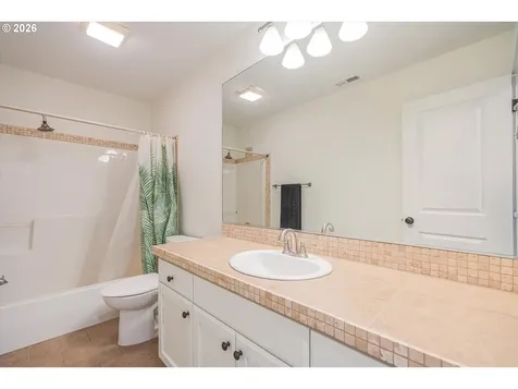 11819 SW 60th Avenue Portland OR 97219