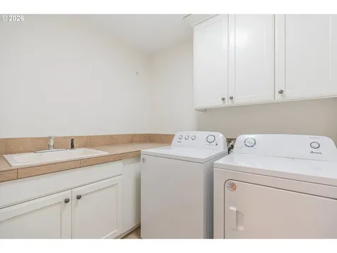 11819 SW 60th Avenue Portland OR 97219