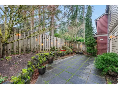 11819 SW 60th Avenue Portland OR 97219