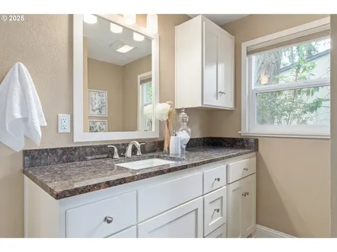 1655 Prospect Drive Eugene OR 97403
