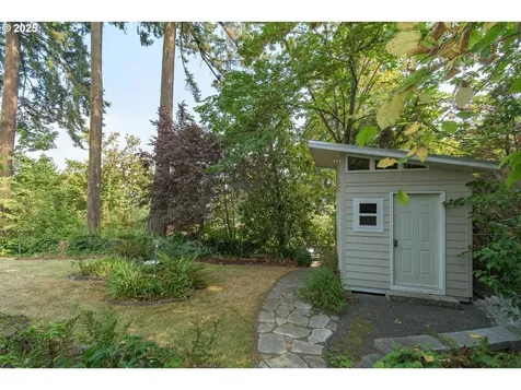 1655 Prospect Drive Eugene OR 97403