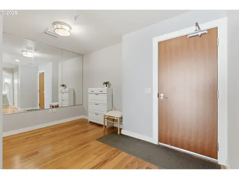 841 S Gaines Street Portland OR 97239