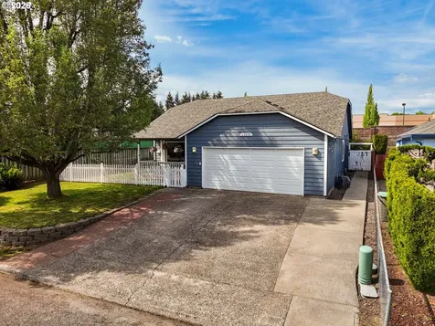 13514 NE 83rd Circle Vancouver WA 98682
