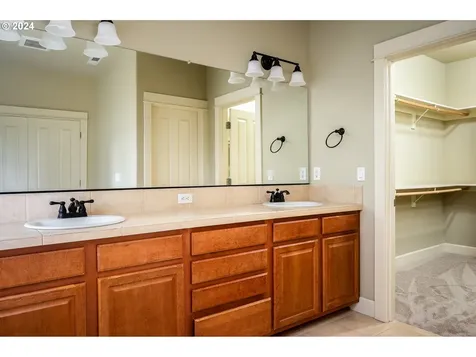 22897 SW Cowlitz Drive Tualatin OR 97062