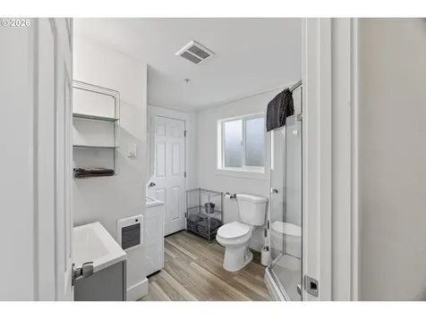 857 S 2nd Street Coos Bay OR 97420