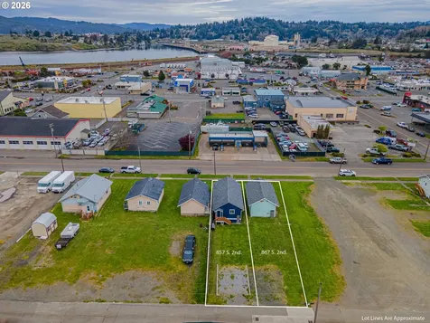857 S 2nd Street Coos Bay OR 97420