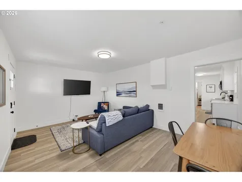 857 S 2nd Street Coos Bay OR 97420