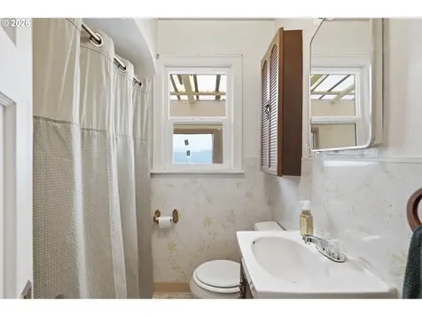 1285 E Ellendale Avenue Dallas OR 97338