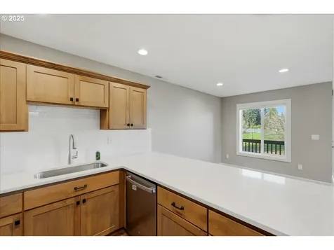 37867 College Street Sandy OR 97055