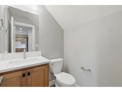 37867 College Street Sandy OR 97055