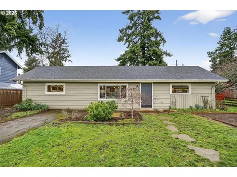 12719 NE Holladay Street Portland OR 97230