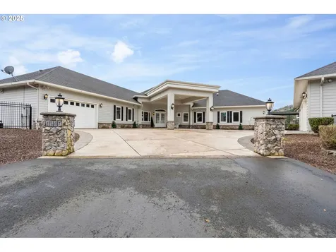 2567 Lewis River Road Woodland WA 98674