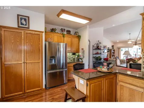 551 NW Rachel Lynn Way Roseburg OR 97471