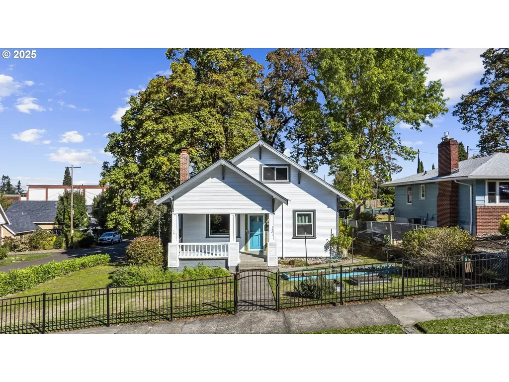 1301 9th Street Oregon City OR 97045
