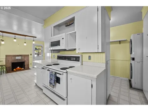 1301 9th Street Oregon City OR 97045