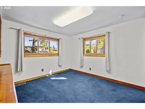 1301 9th Street Oregon City OR 97045
