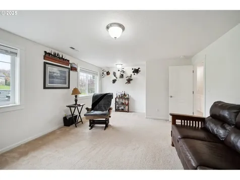 3325 Columbia Heights Road Longview WA 98632
