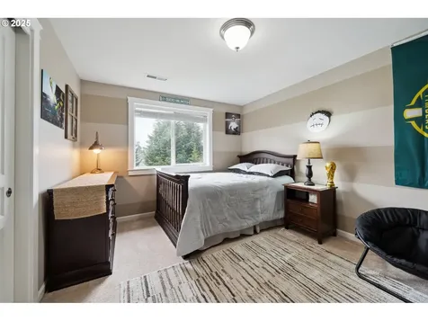 3325 Columbia Heights Road Longview WA 98632