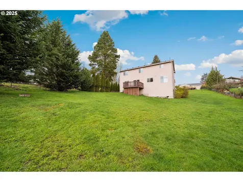 3325 Columbia Heights Road Longview WA 98632