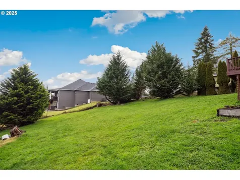 3325 Columbia Heights Road Longview WA 98632