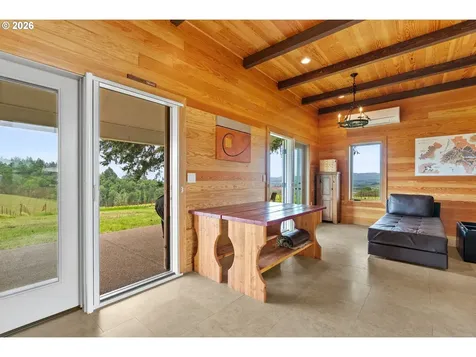 8810 NE Blackburn Road Yamhill OR 97148
