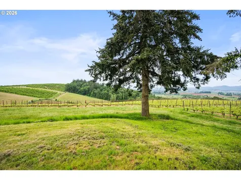 8810 NE Blackburn Road Yamhill OR 97148