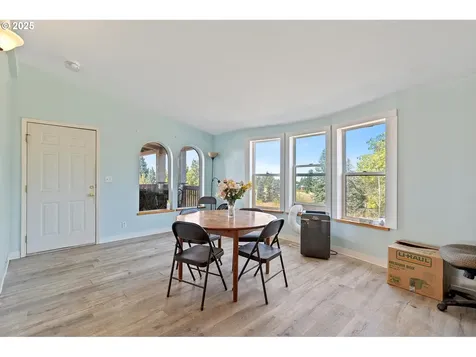 8325 SE Sky Vista Drive Amity OR 97101