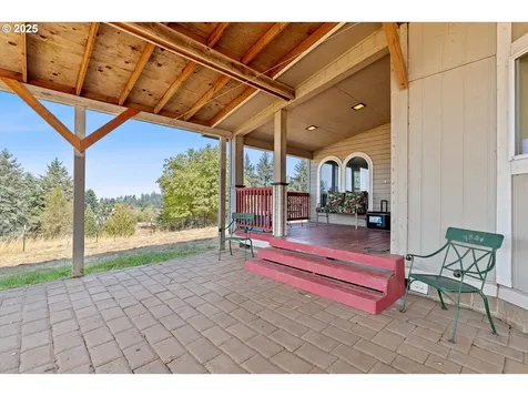 8325 SE Sky Vista Drive Amity OR 97101