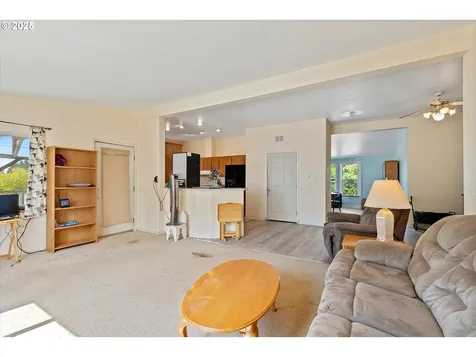 8325 SE Sky Vista Drive Amity OR 97101