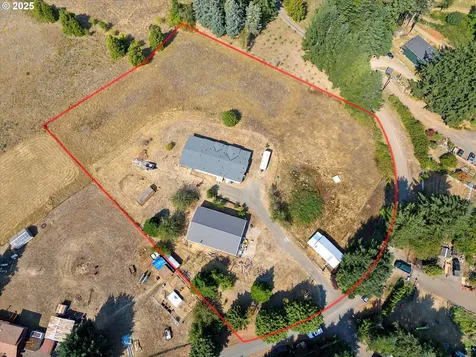 8325 SE Sky Vista Drive Amity OR 97101