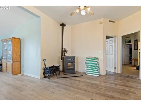 8325 SE Sky Vista Drive Amity OR 97101