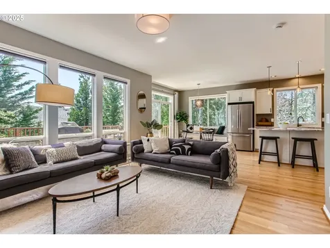 10192 NW Fleetwood Drive Portland OR 97229