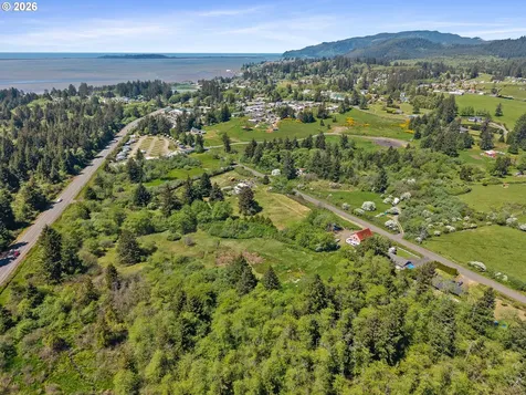 7705 Alderbrook Road Tillamook OR 97141