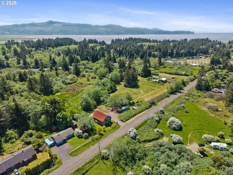 7705 Alderbrook Road Tillamook OR 97141