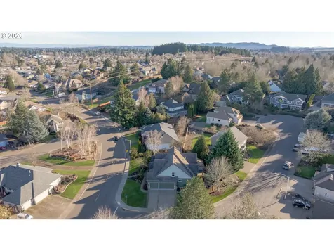 1924 NW Wallace Road Mcminnville OR 97128