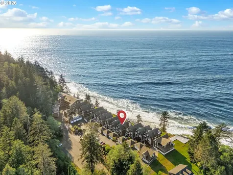 3924 Sunset Boulevard Seaside OR 97138