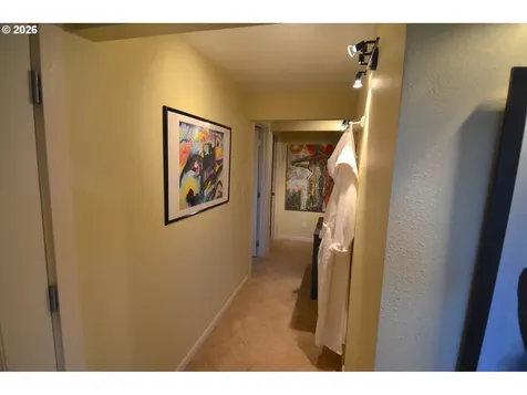 1425 NE Hillview Court Roseburg OR 97470
